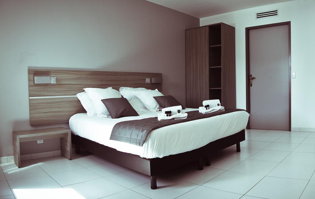 Le Cay Hotel Roquebrune-sur-Argens Værelse billede