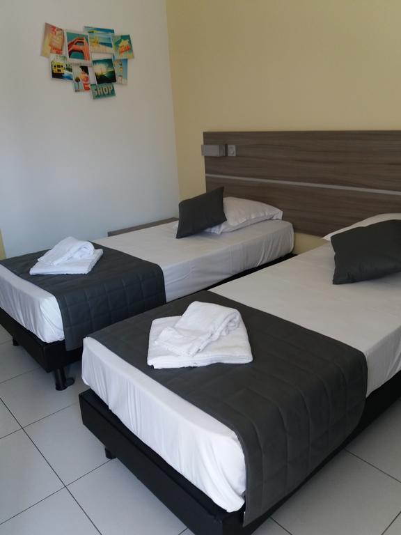 Le Cay Hotel Roquebrune-sur-Argens Eksteriør billede